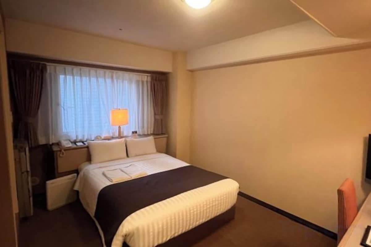 Semi Double Room Non Smoking