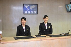 Reception - Hotel Listel Shinjuku (Tokyo)