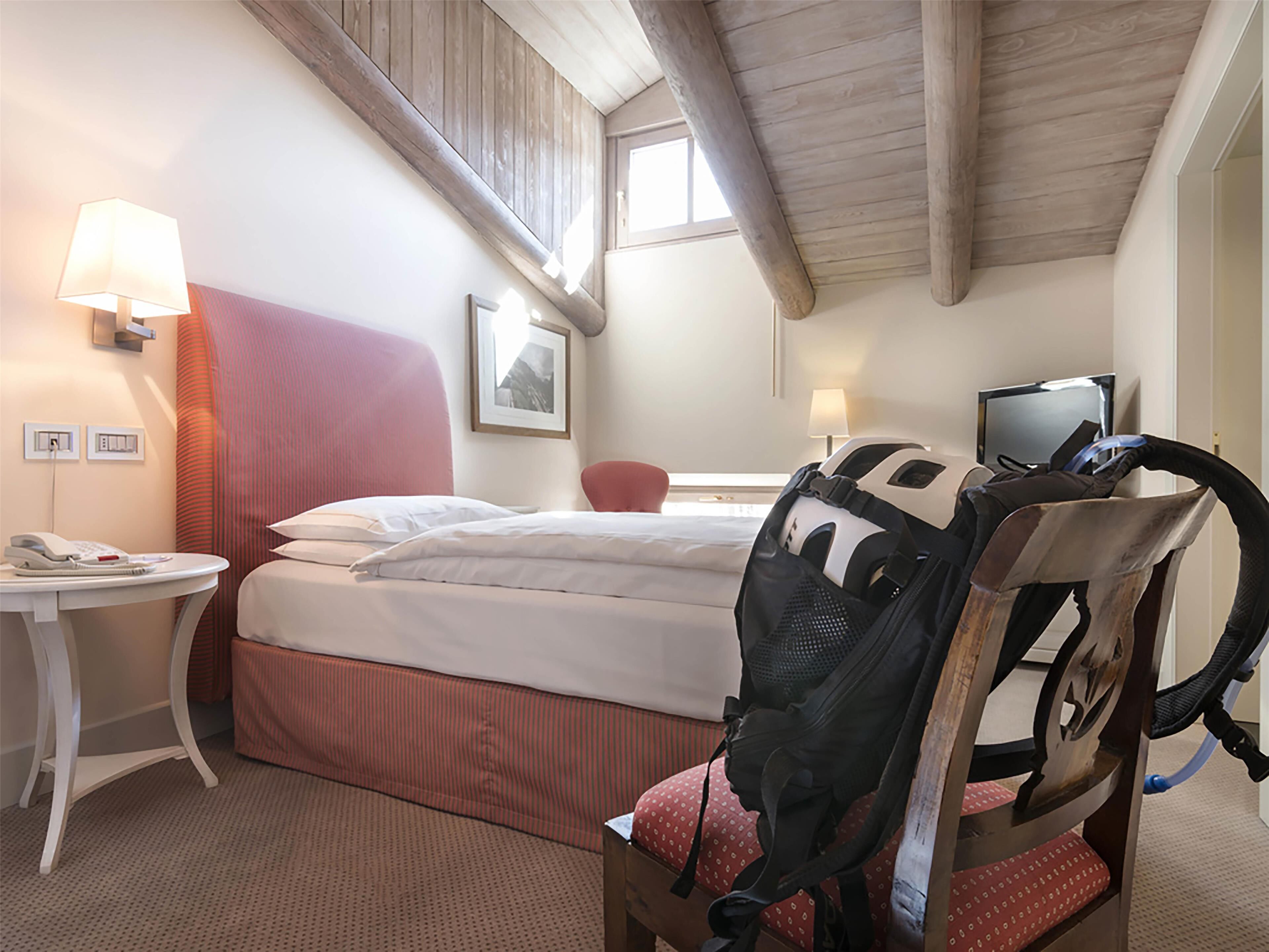 Classic Room, 1 Twin Bed, Non Smoking | Egyptian cotton sheets, premium bedding, down comforters