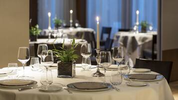 Breakfast, lunch, dinner served; Mediterranean cuisine, garden views