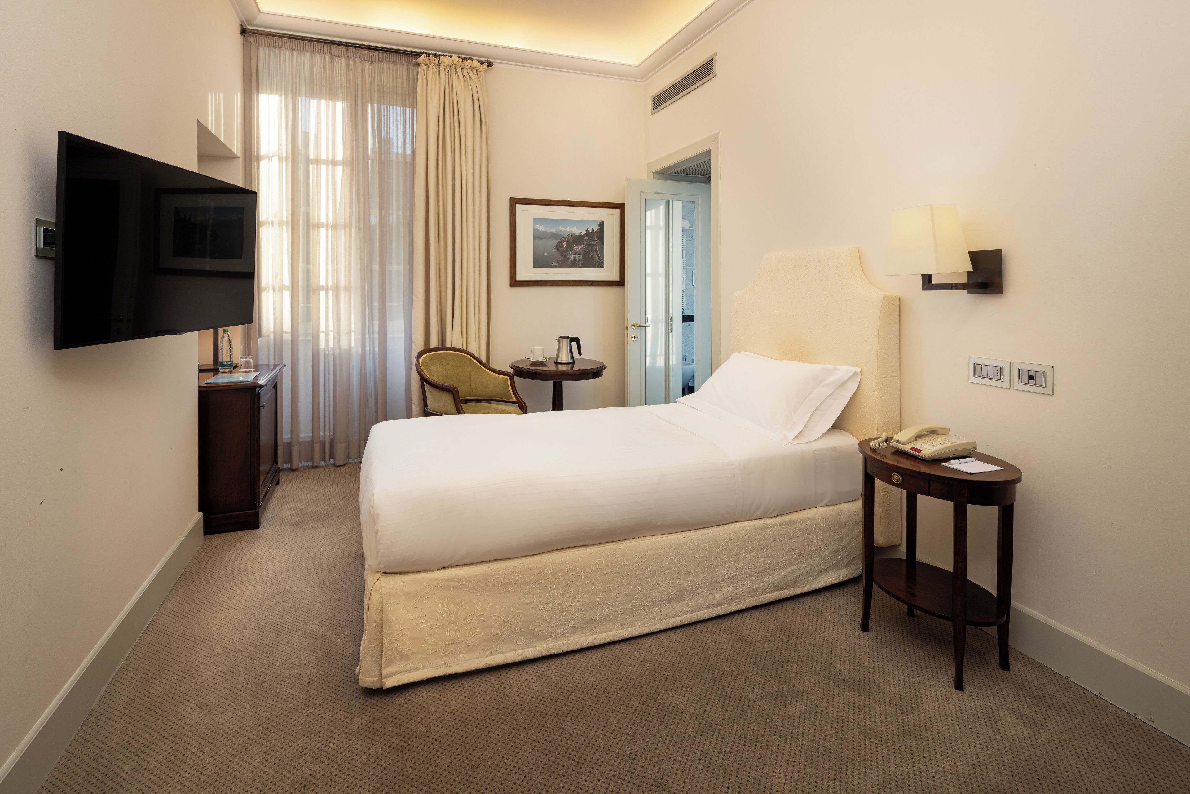 Egyptian cotton sheets, premium bedding, down duvets