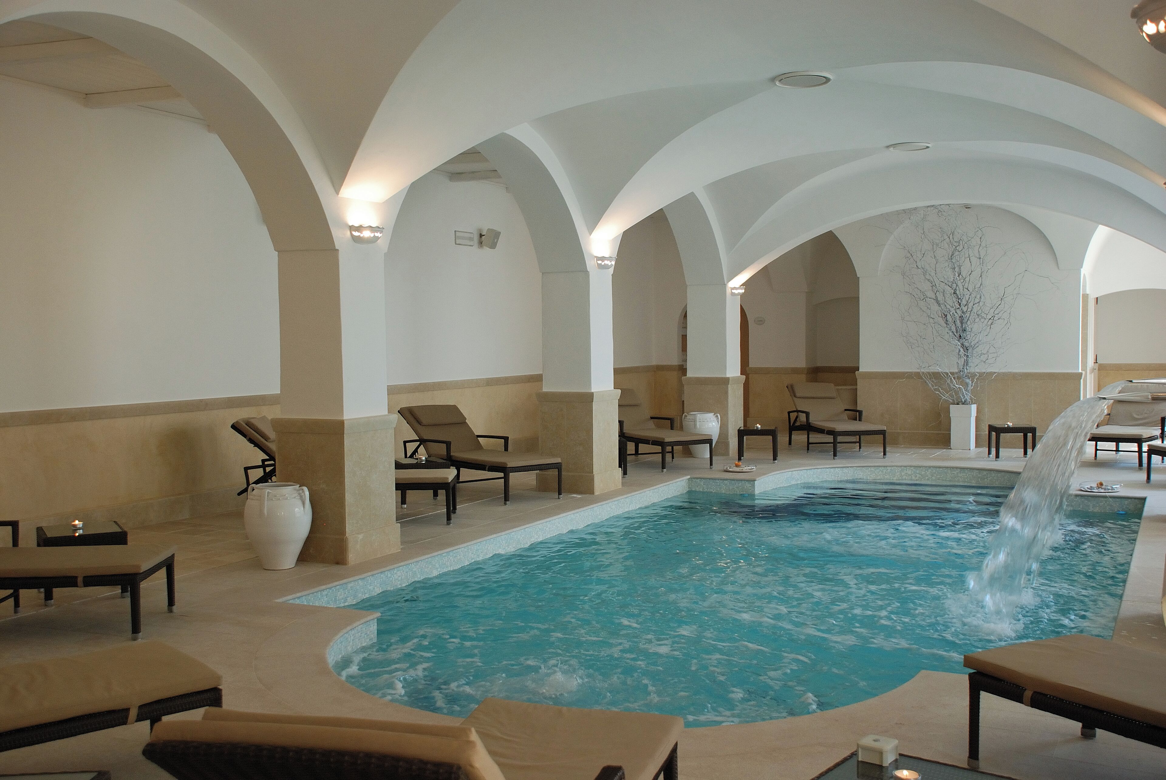 couples treatment room(s), sauna, turkish bath/hammam, body treatments