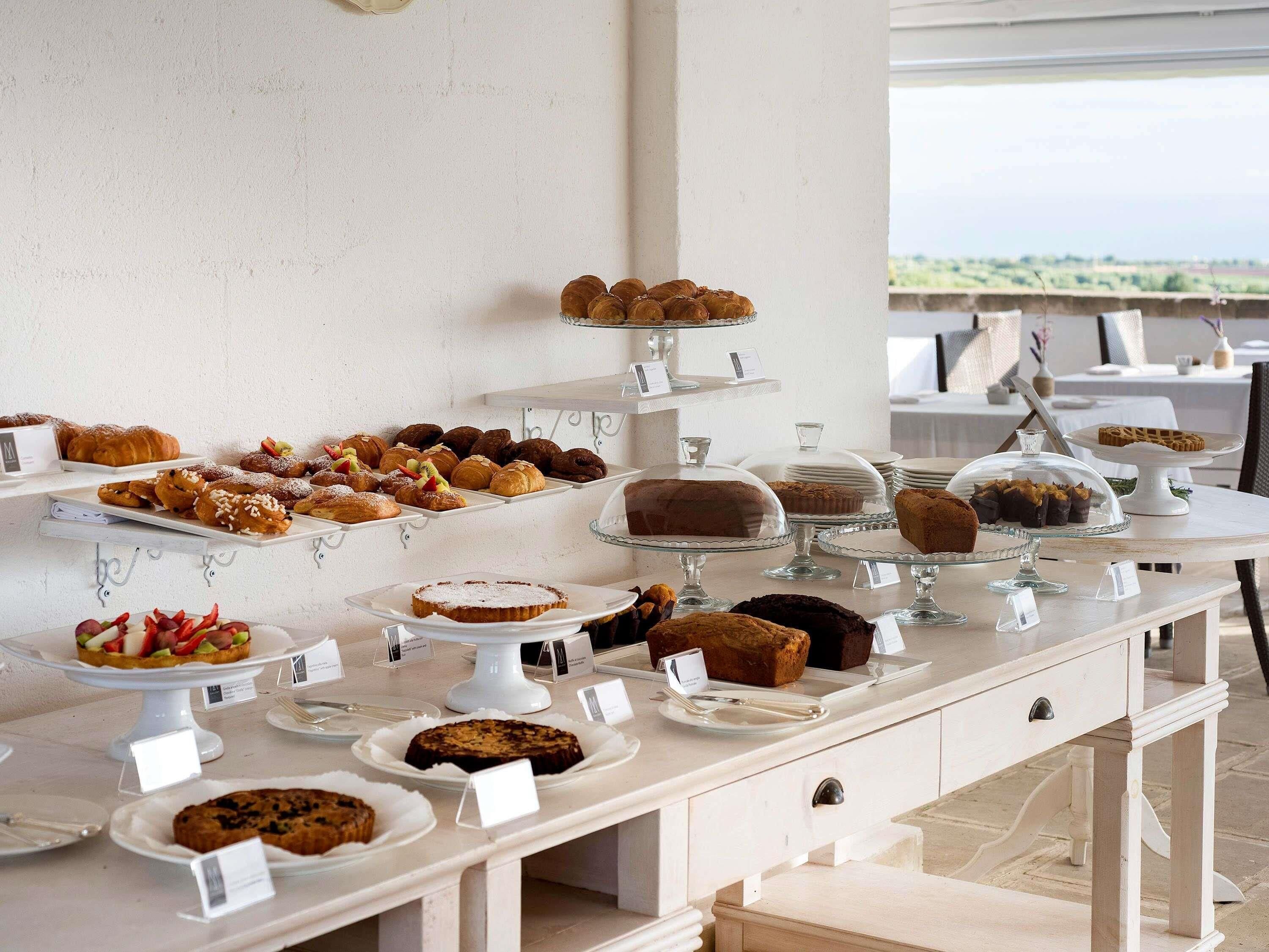 Der serveres morgenmad, frokost og aftensmad