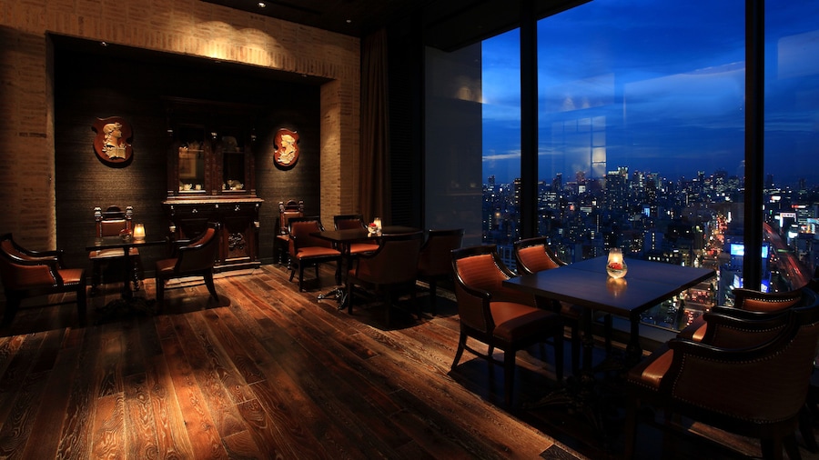 โรงแรมมอนเทอเรย์ กราสเมียร์ โอซาก้า