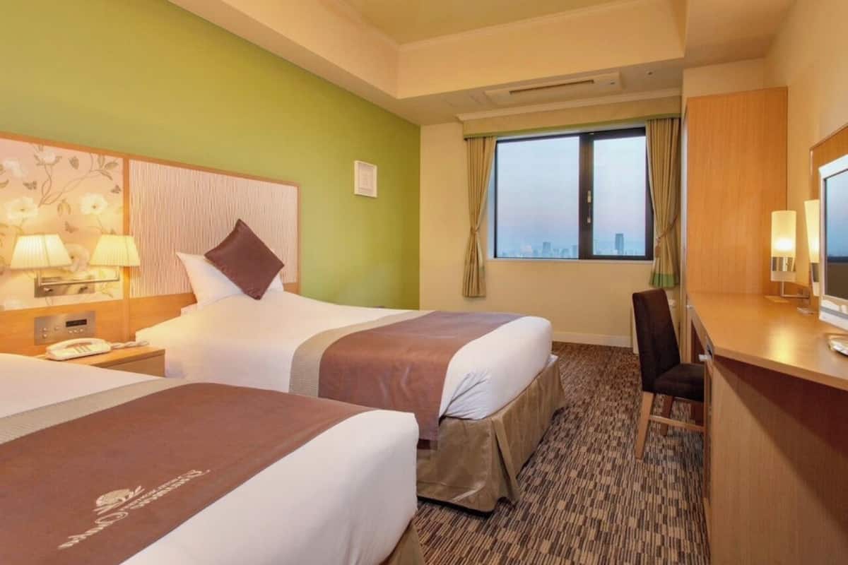 Down duvets, blackout curtains, iron/ironing board, free WiFi