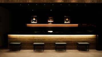 酒吧(店内)