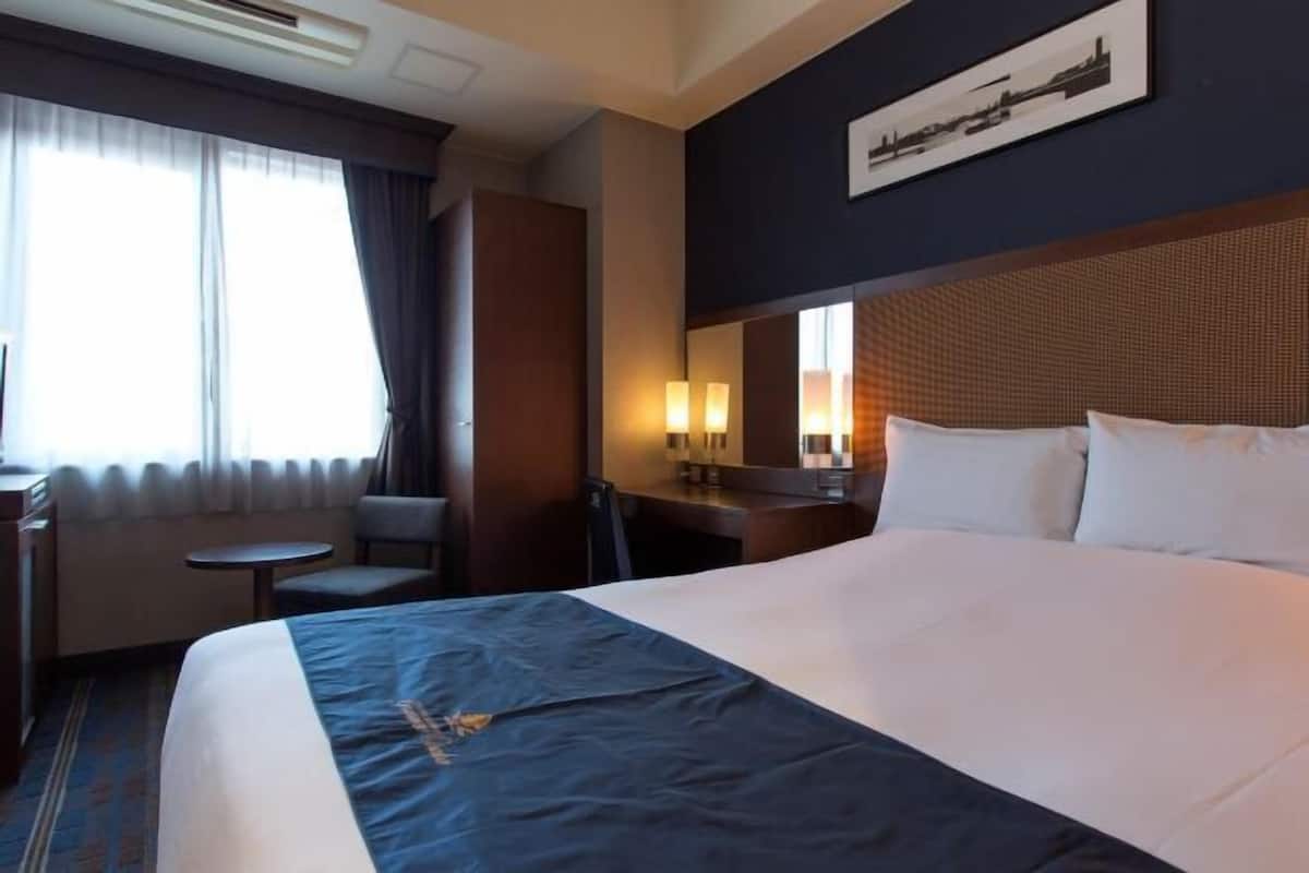 1 bedroom, down duvets, blackout curtains, iron/ironing board