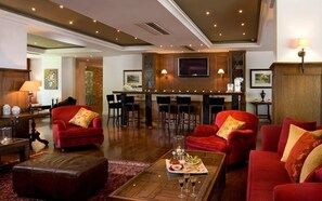 Lobby sitting area - Xenia Palace Portaria (Volos)