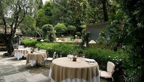 Mittagessen und Abendessen