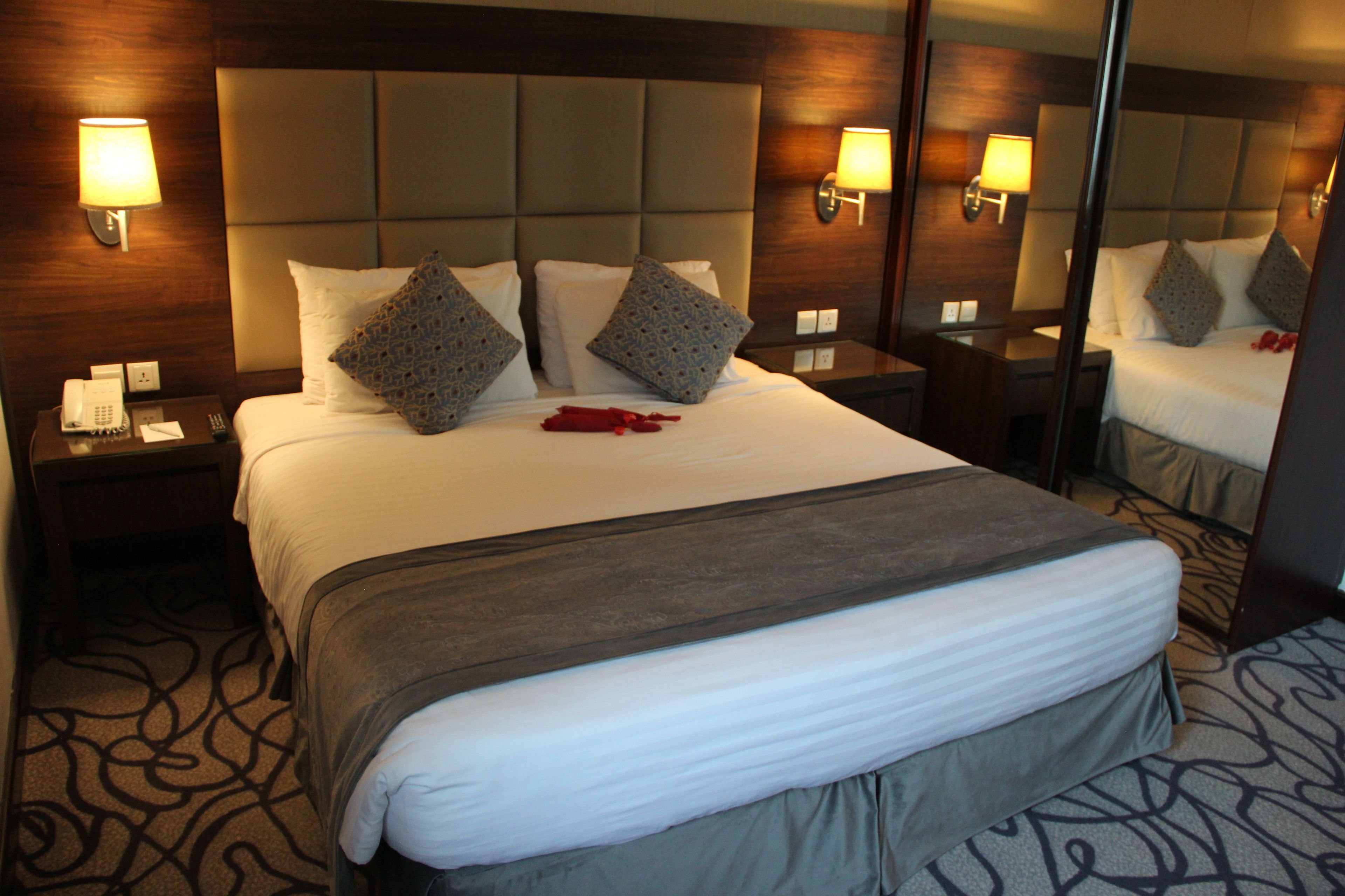 迷你吧、客房内保险箱、隔音、熨斗/熨衣板