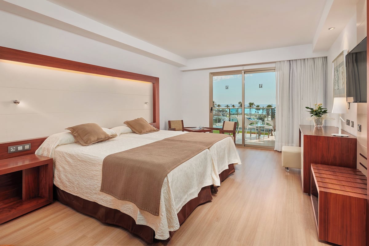 1 habitación, minibar, caja de seguridad en la habitación y escritorio