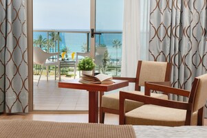 Minibar, caja de seguridad en la habitación, escritorio y wifi gratis 