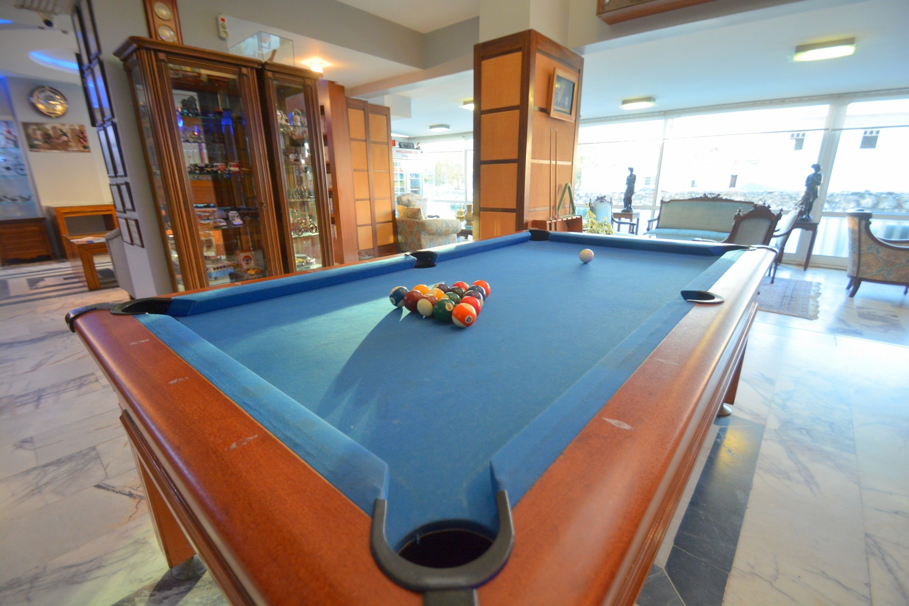 billiards