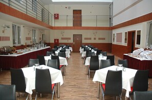 Restaurant - Atlantic (Budapest)