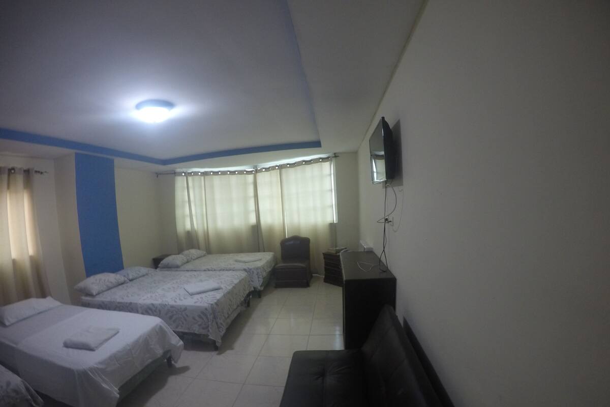 Wifi gratis y ropa de cama