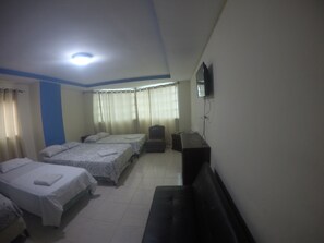 Triple Room - Hotel Discovery (Panama City)