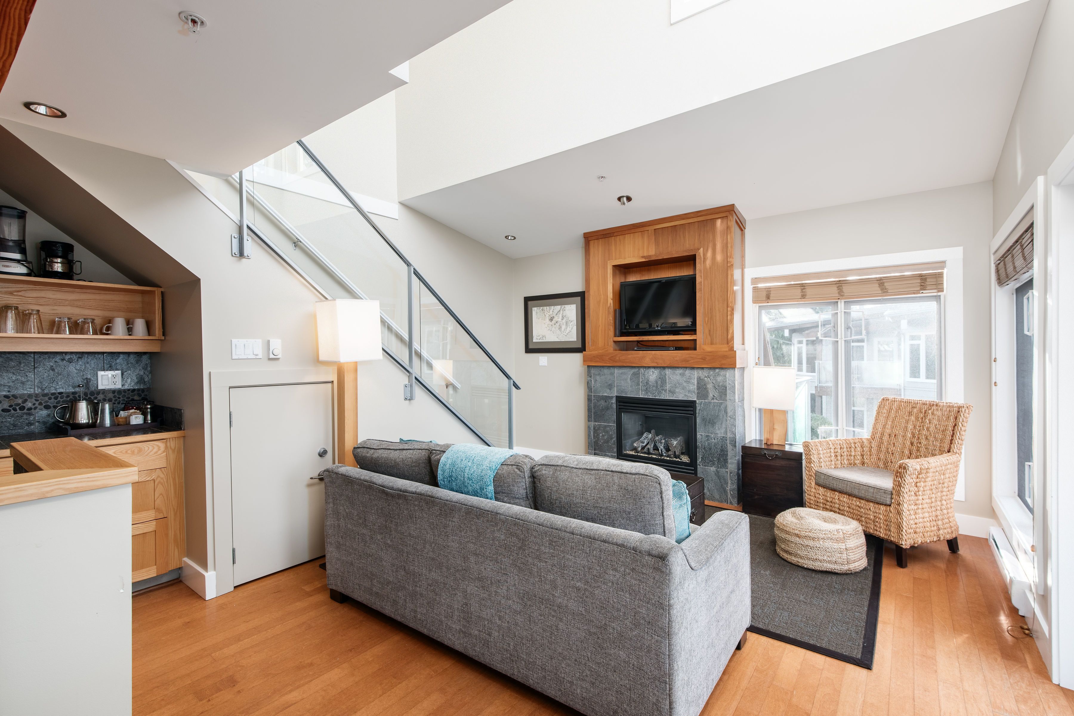 apartment, 2 bedroom loft, no view | living area | flat-screen tv, fireplace, dvd player