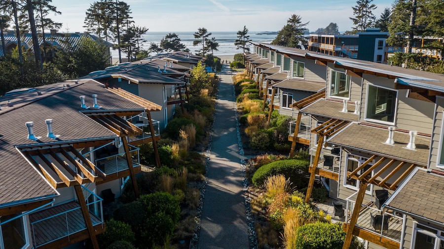 Cox Bay Beach Resort