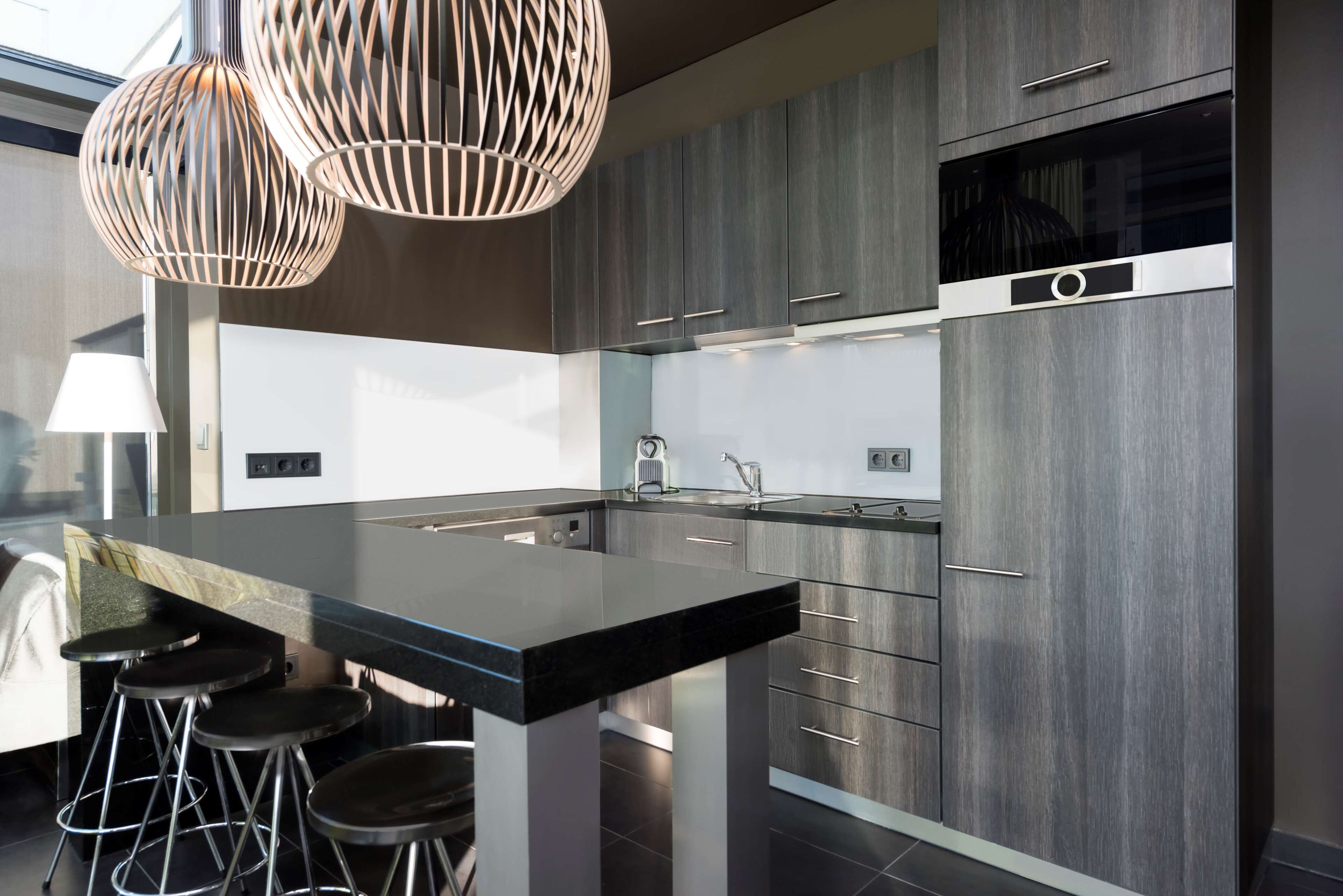 Hypo-allergenic bedding, in-room safe, desk, iron/ironing board