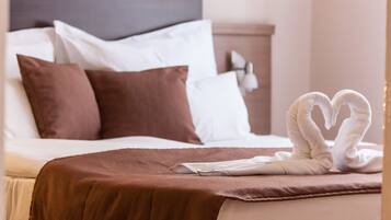 In-room safe, desk, laptop workspace, blackout curtains