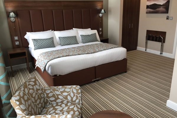 Executive dubbelrum - 1 kingsize-säng | Skrivbord, gratis barnsängar, extrasängar och gratis wi-fi