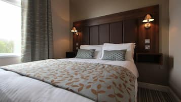 Standard Double Room | Desk, free cots/infant beds, rollaway beds, free WiFi