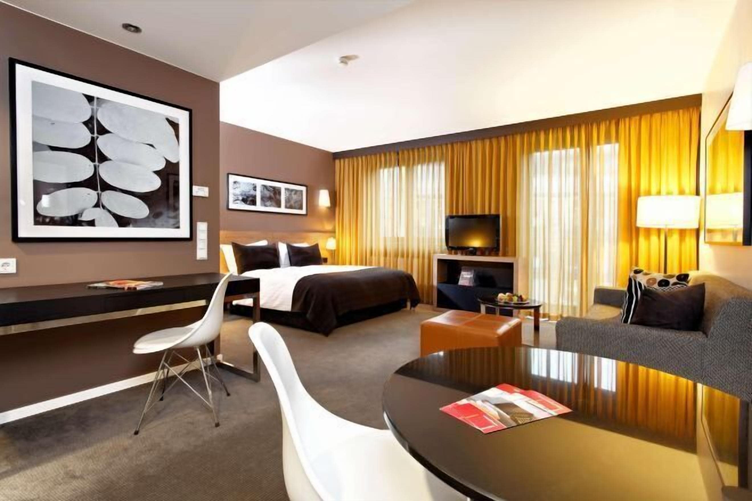 Literie de qualité supérieure, coffres-forts dans les chambres