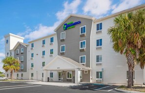 Exterior - Extended Stay America Select Suites - Fort Myers - Northeast (Fort Myers)
