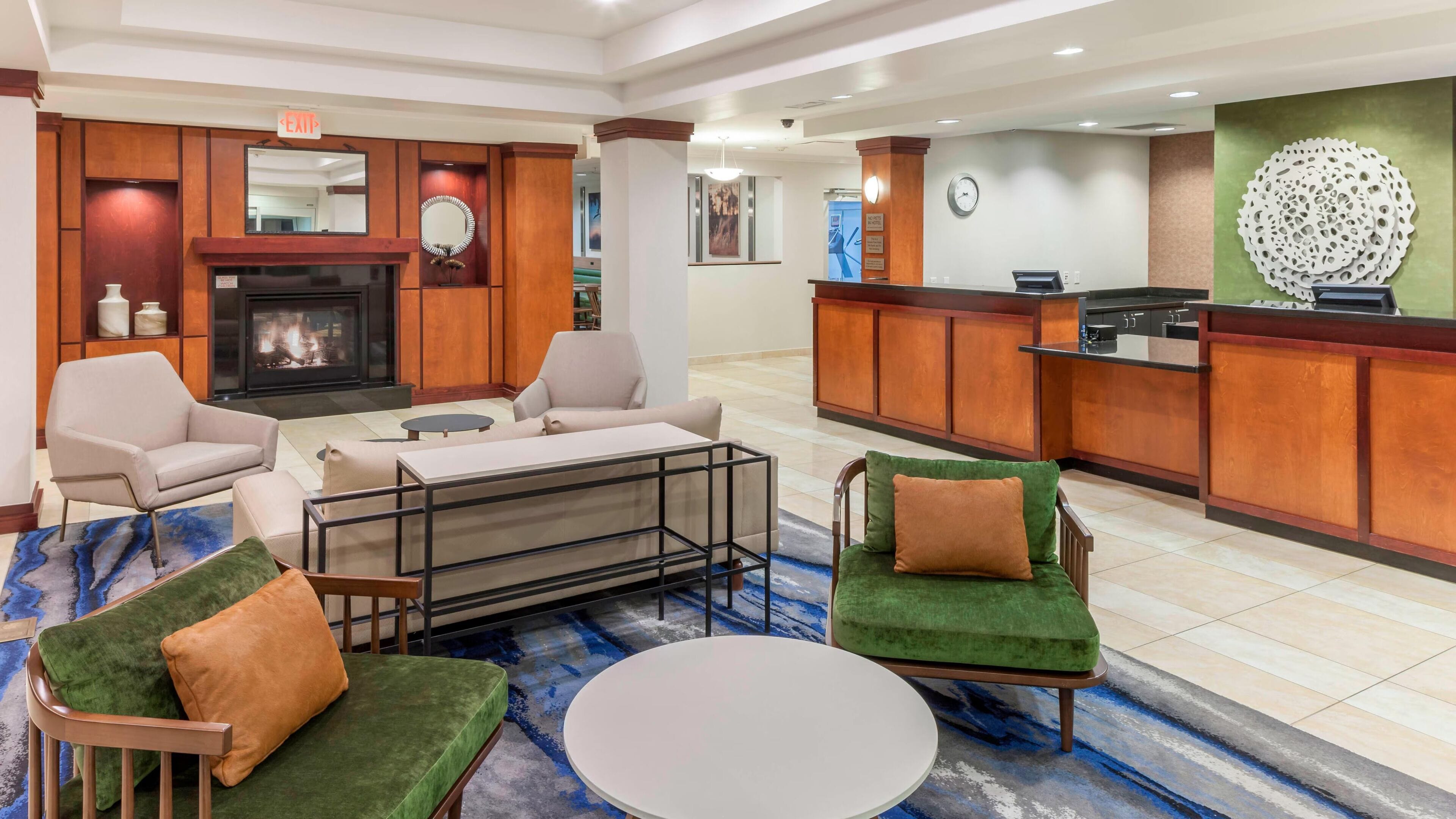 Concierge desk