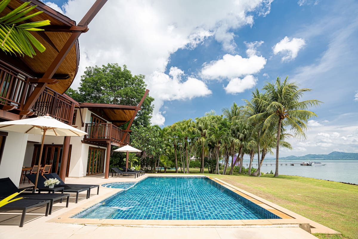 Villa, 5 Bedrooms, Private Pool, Beachfront (Grand) | Beach/ocean view