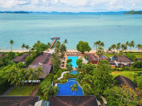 Eksterior. Barcelo Coconut Island Phuket