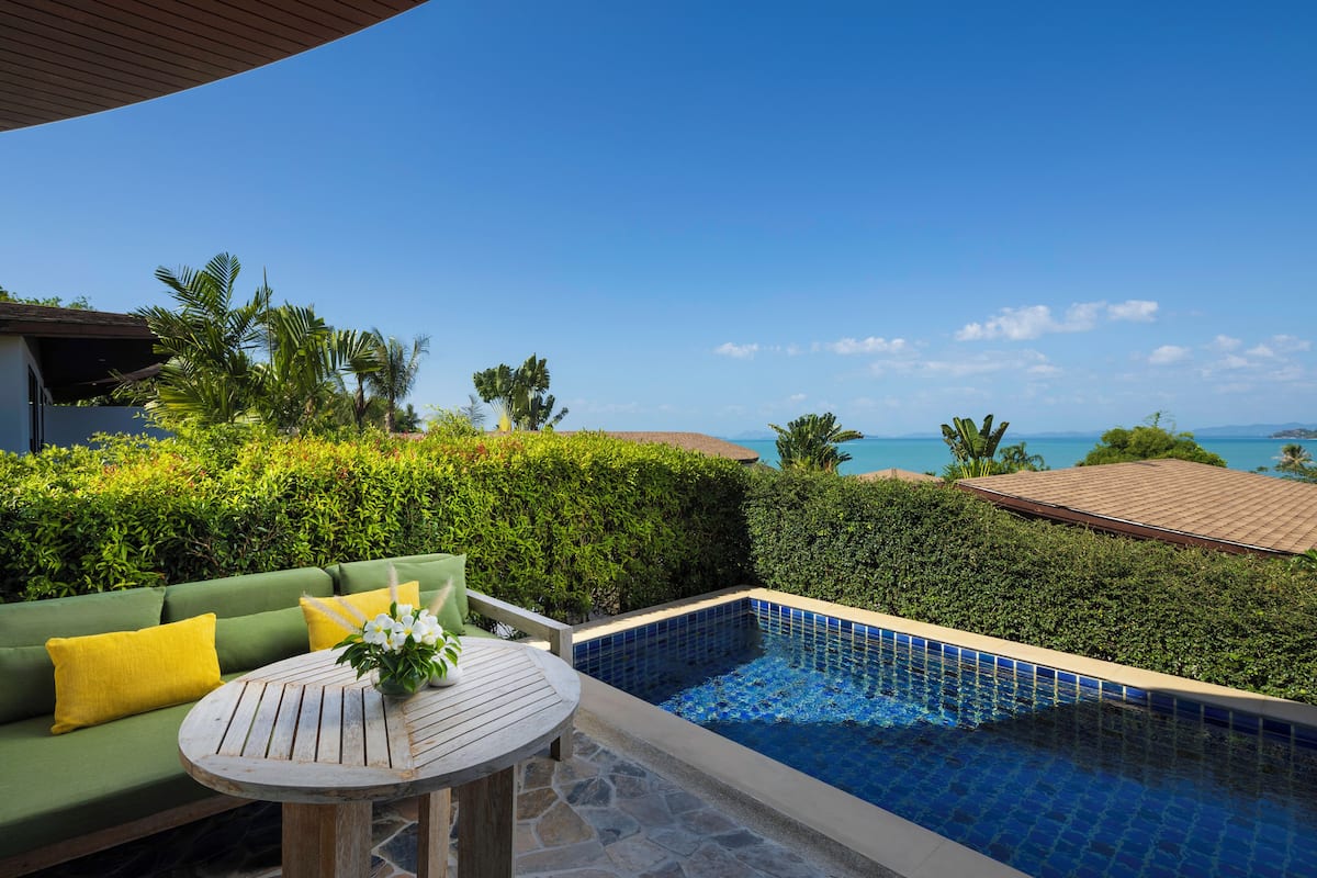 Beach/ocean view