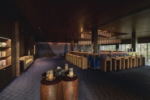 4 bars/lounges, poolside bar, beach bar