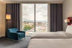 Premium bedding, in-room safe, desk, soundproofing