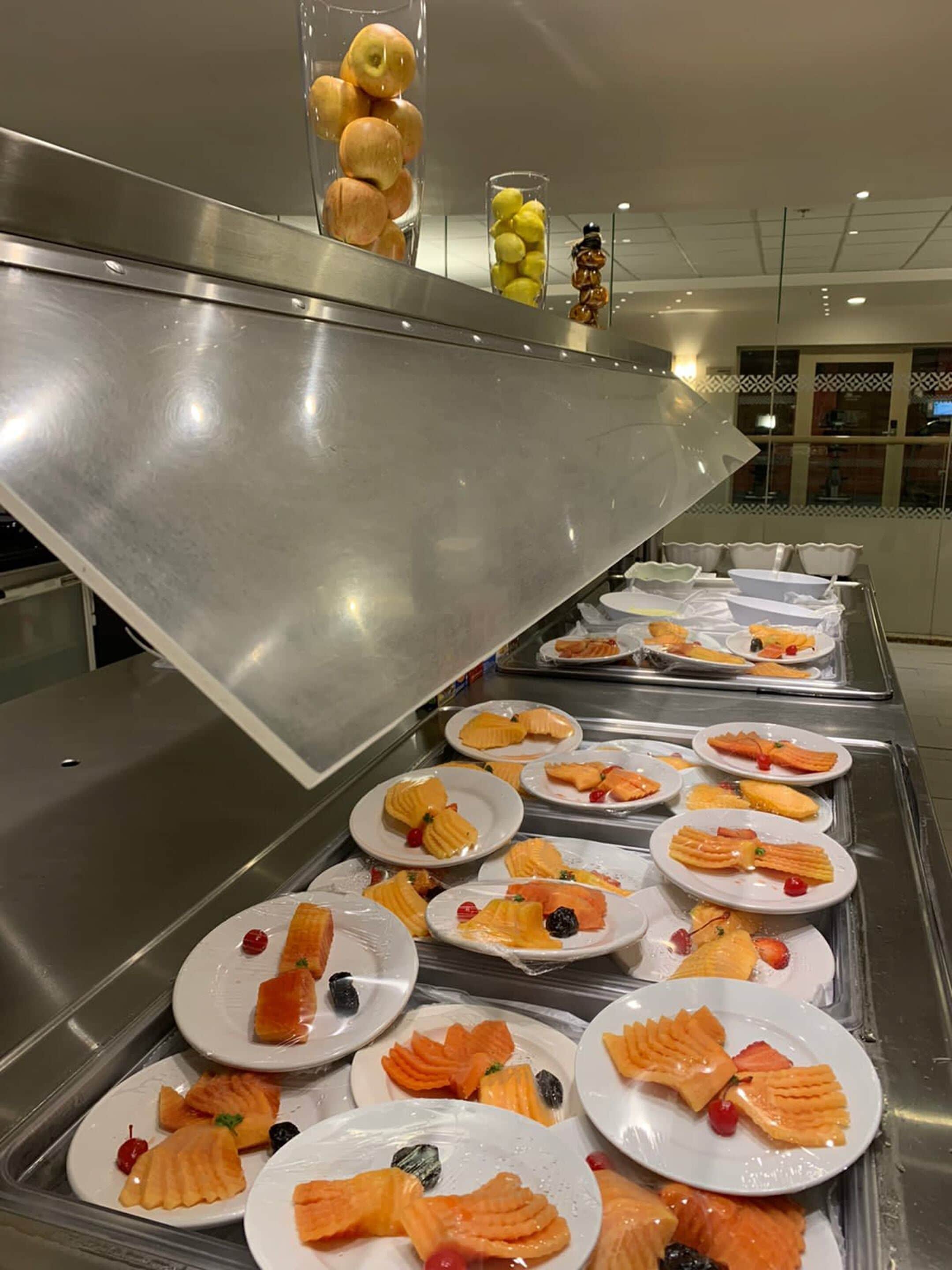 daily cooked-to-order breakfast (mxn 220 per person)