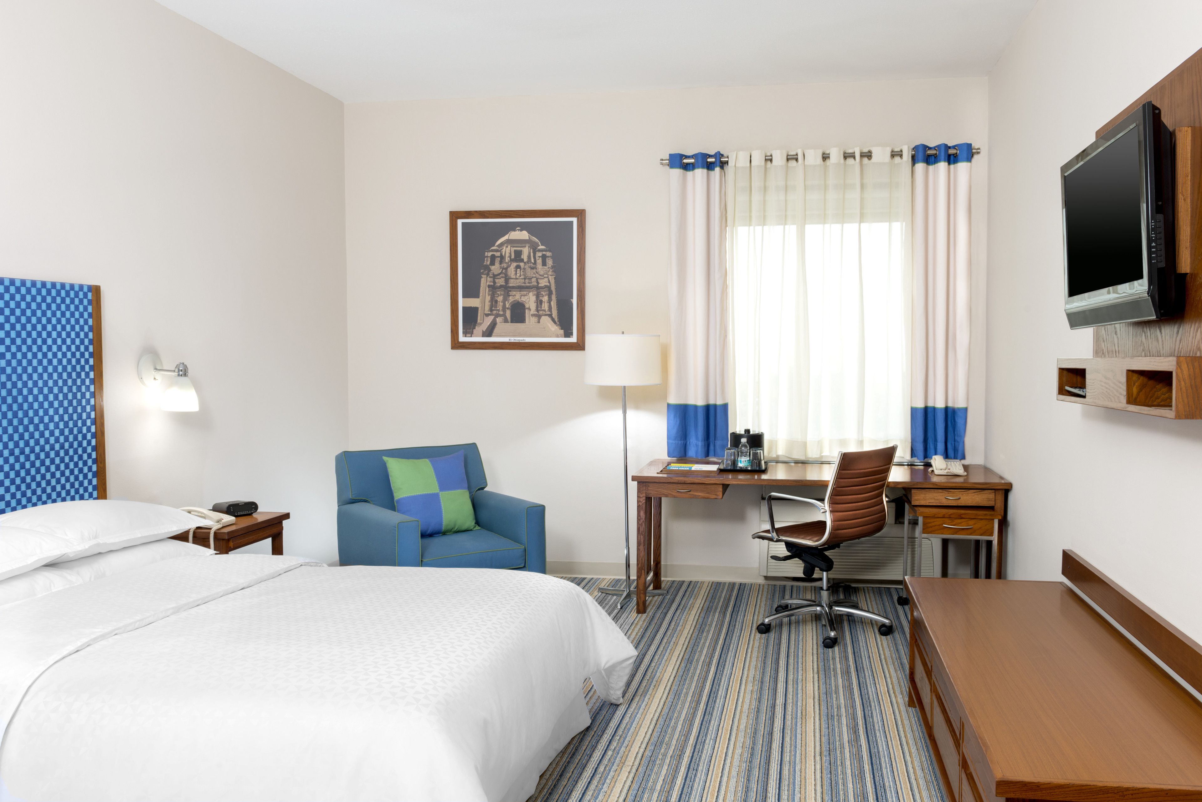 in-room safe, desk, soundproofing, iron/ironing board