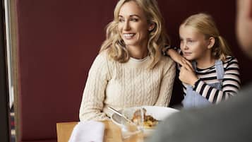 Breakfast, lunch and dinner served