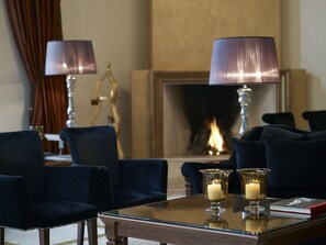 32-inch TV with satellite channels