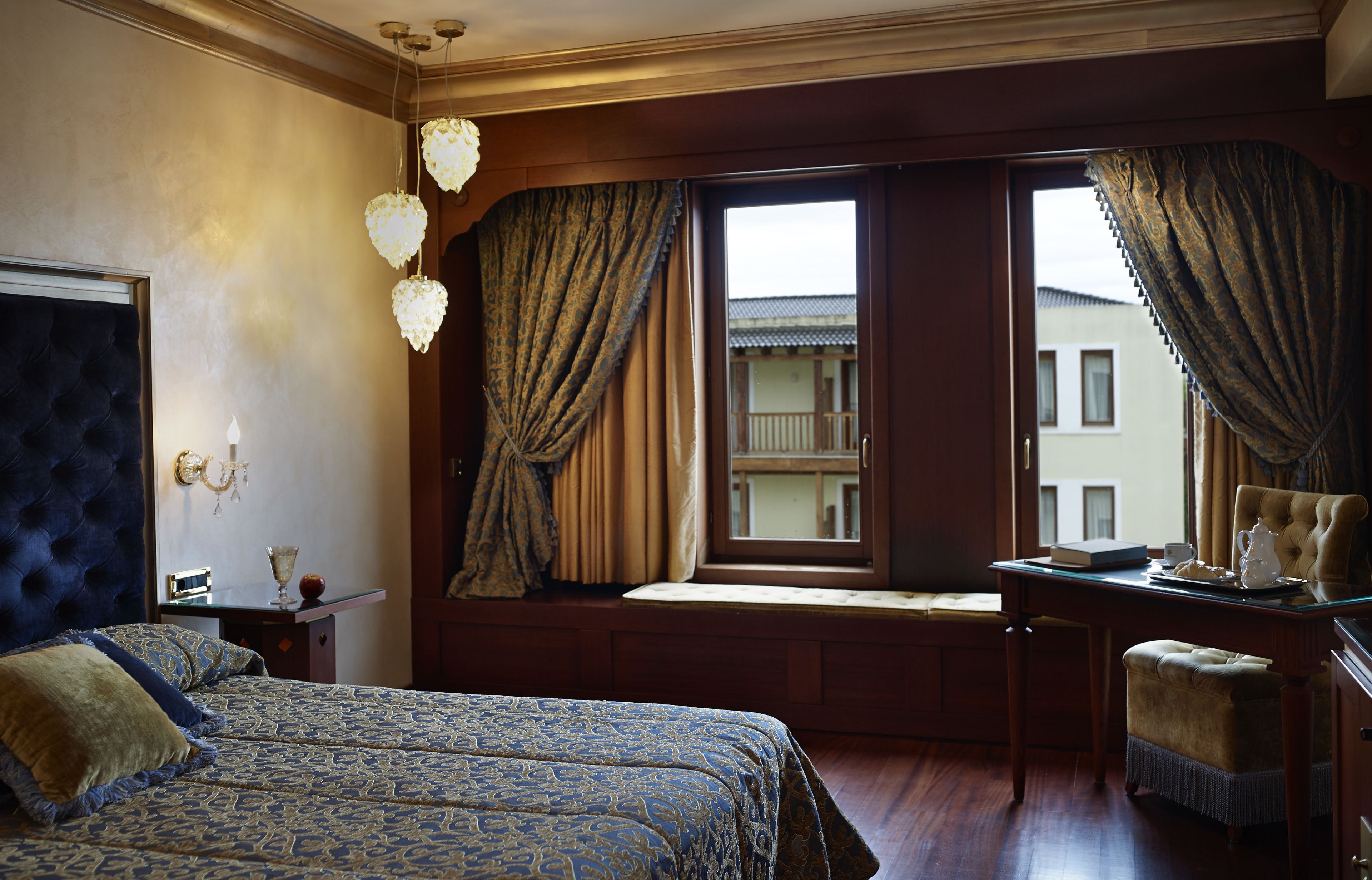 Minibar, in-room safe, desk, blackout curtains