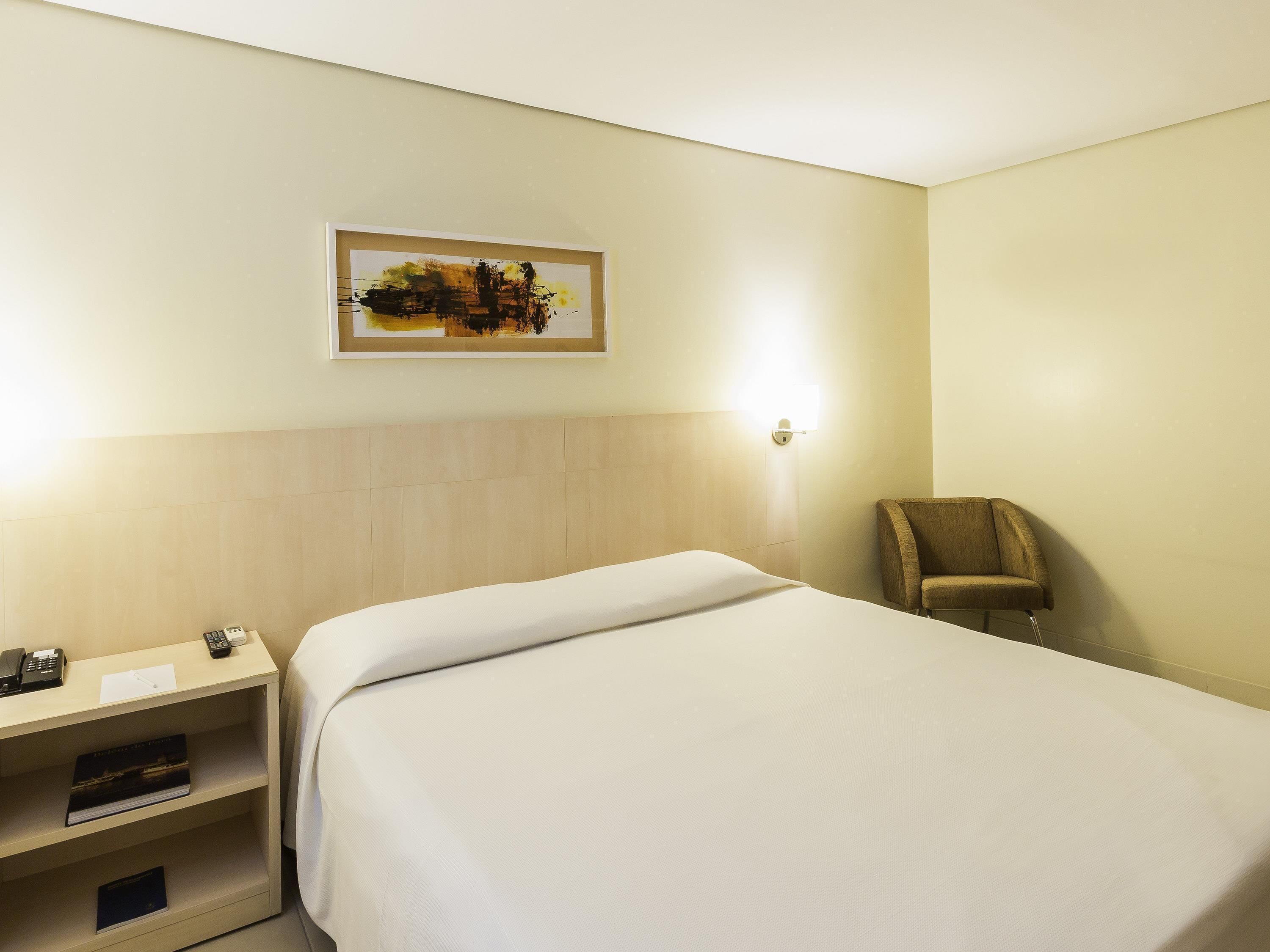 Standard Apartment, 1 Double Bed | Minibar, in-room safe, desk, free cribs/infant beds