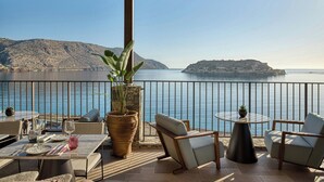 5 restaurants; breakfast, lunch, and dinner served - Domes of Elounda, Autograph Collection (Agios Nikolaos)