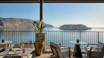5 Restaurants; Frühstück, Mittagessen und Abendessen werden serviert