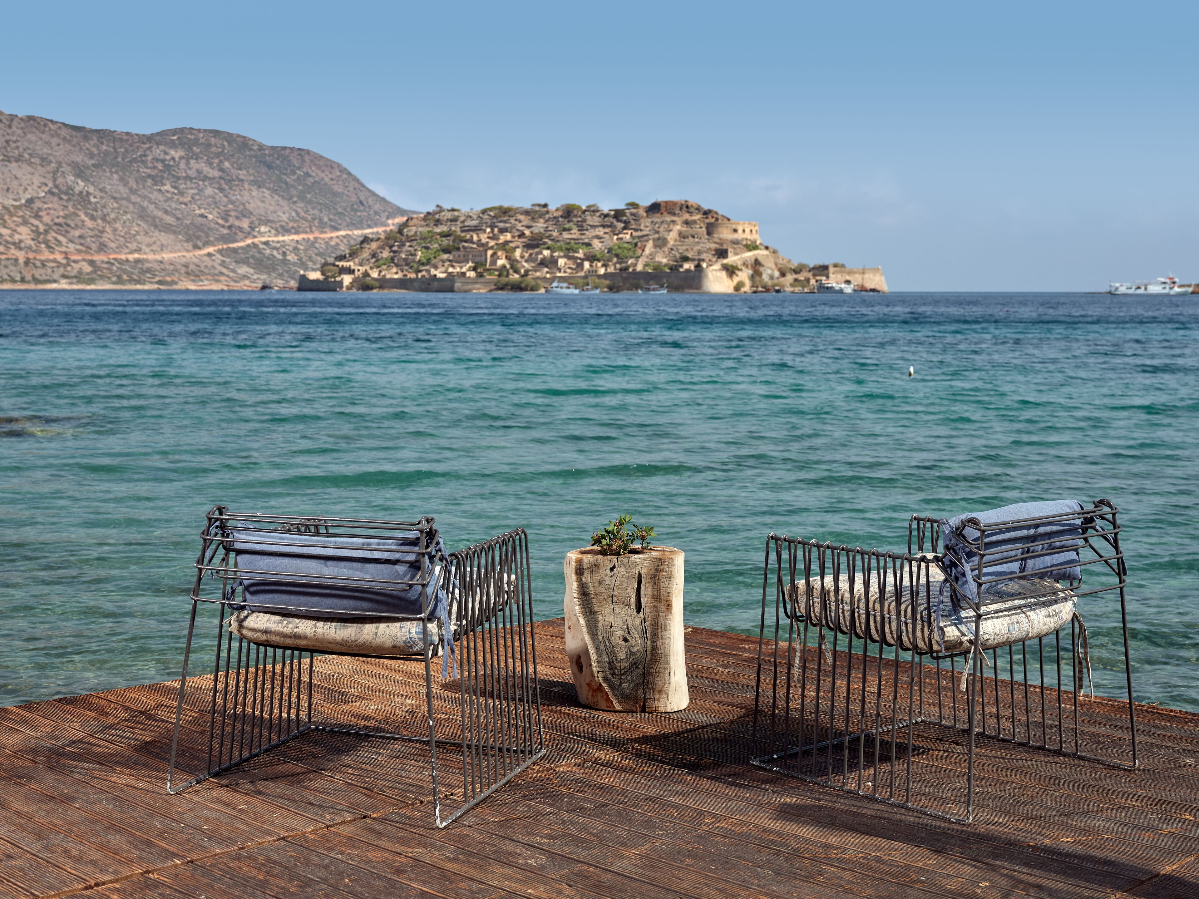 private beach, scuba diving, snorkelling, waterskiing