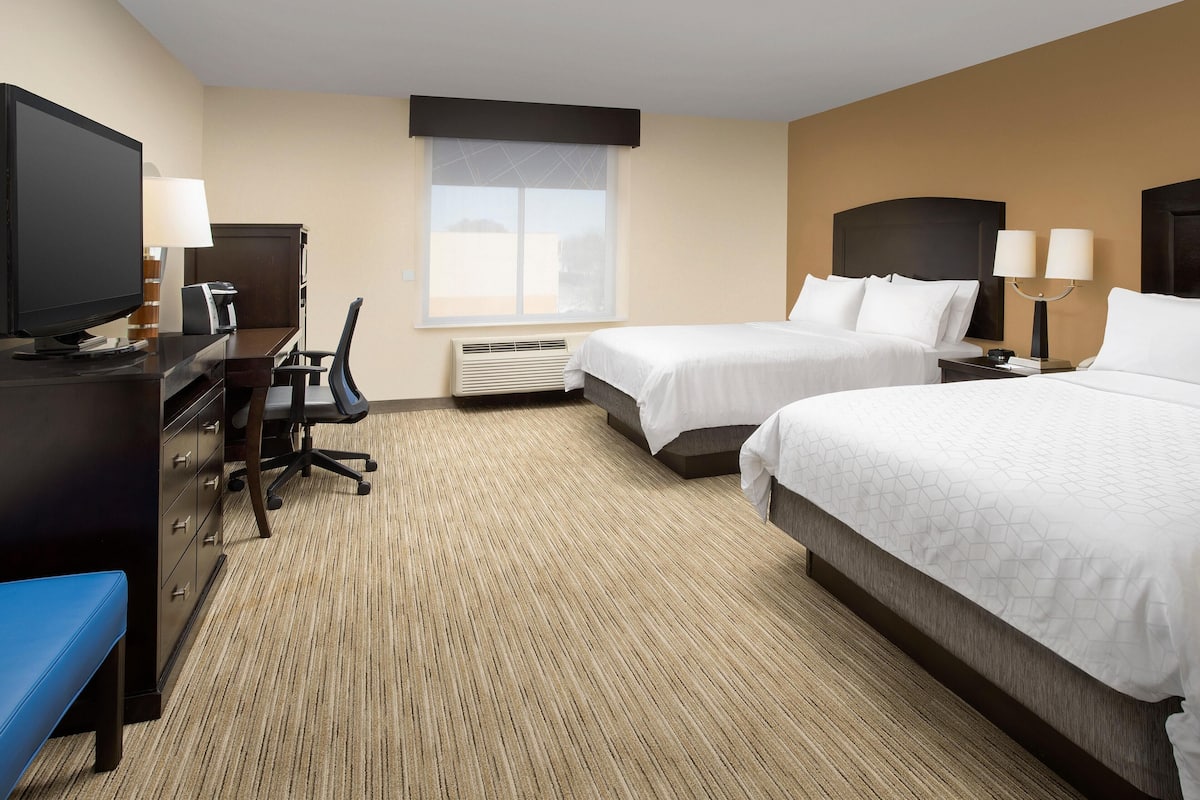 Desk, blackout drapes, iron/ironing board, rollaway beds (surcharge)
