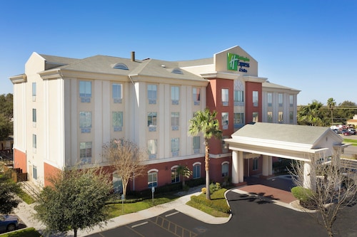 Holiday Inn Express Hotel & Suites Uvalde by IHG
