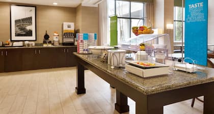 Hampton Inn & Suites Birmingham East Irondale