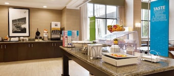 Hampton Inn & Suites Birmingham East Irondale