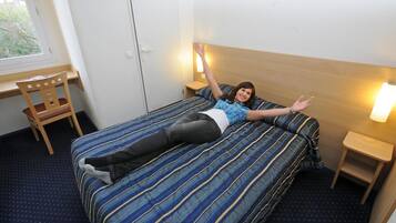 Desk, free WiFi, bed sheets