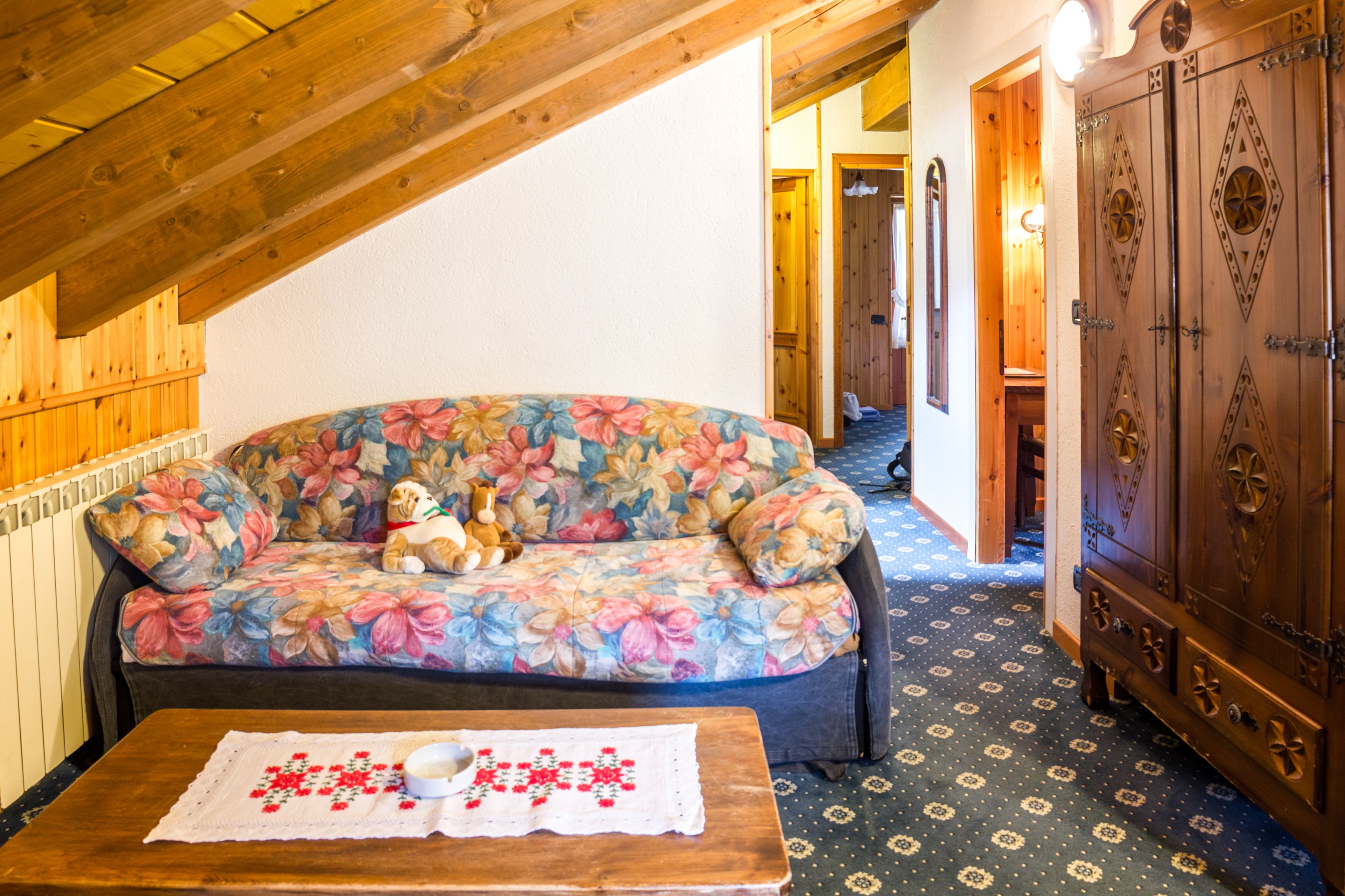 apartment, 2 bedrooms | living area | tv