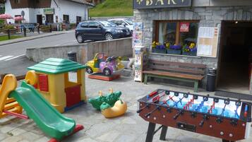 Children's play area - outdoor